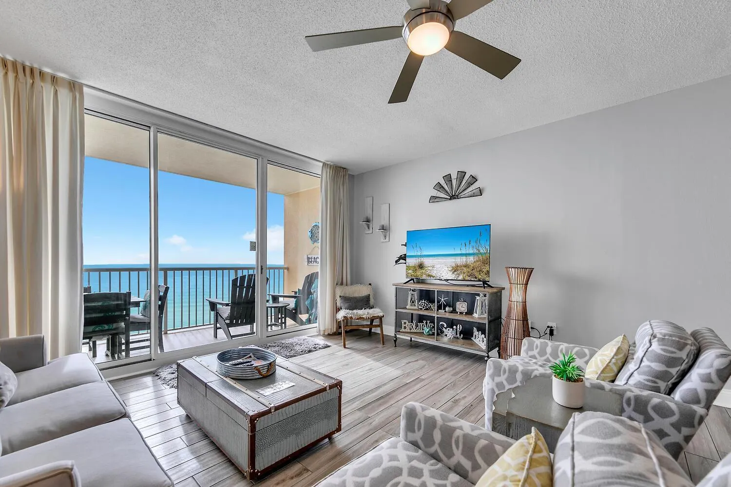 Majestic Beach Towers 2-2003 Panama City Beach Apartment